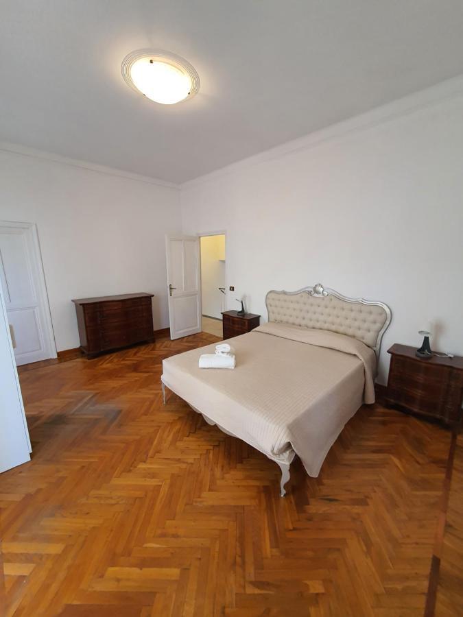 Villa Arcobaleno Rondo Garibaldi Санремо Екстер'єр фото