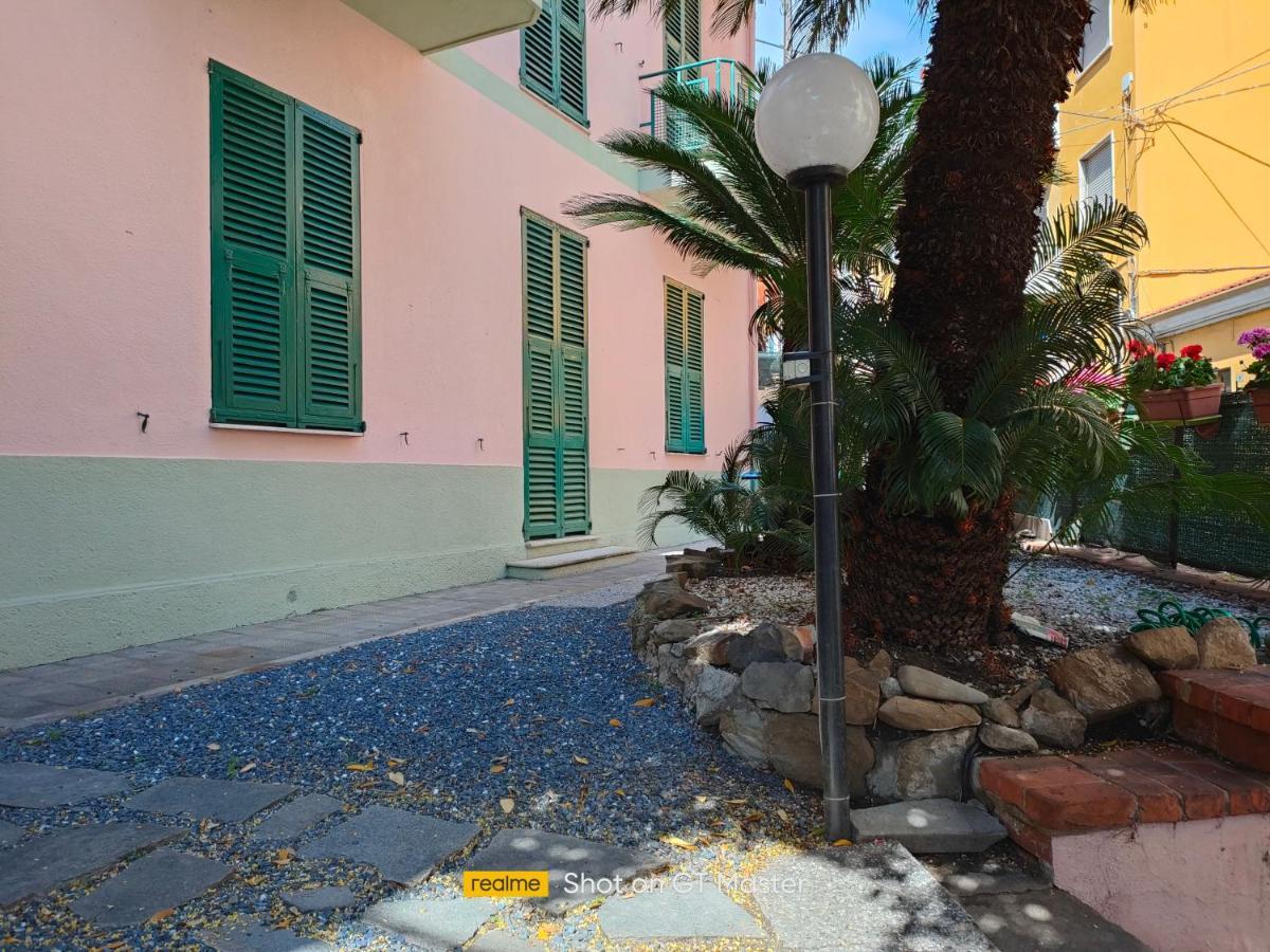 Villa Arcobaleno Rondo Garibaldi Санремо Екстер'єр фото
